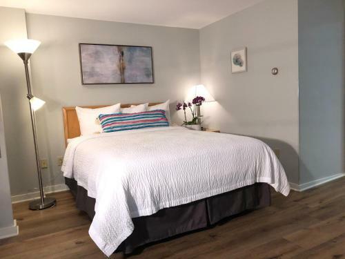 Hyannis Inn Motel