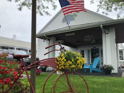 Hyannis Inn Motel