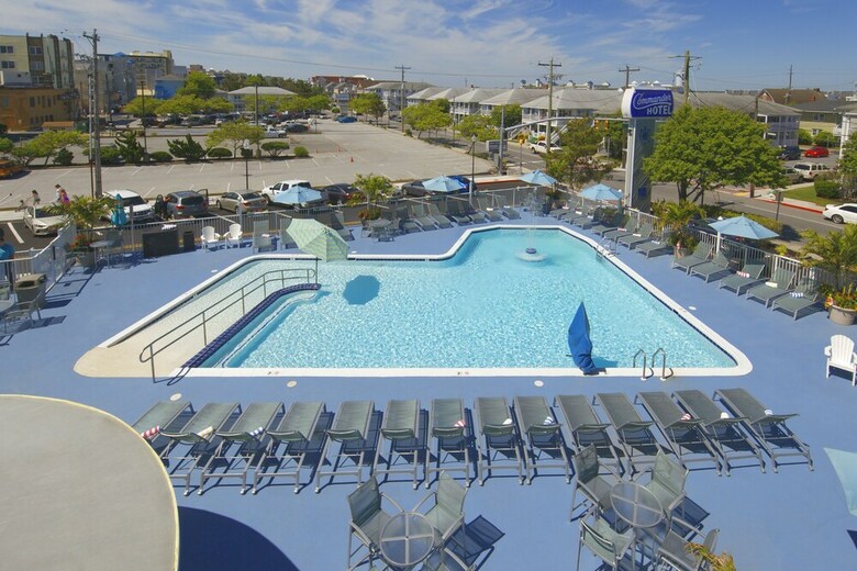 Commander Hotel