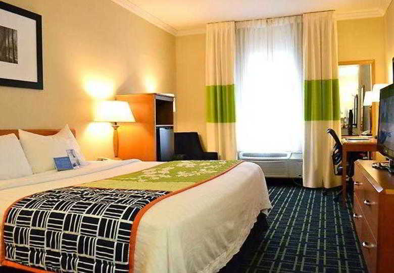 Hotel Fairfield Inn By Marriott Seatac Airport