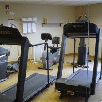 Holiday Inn Express Hotel & Suites