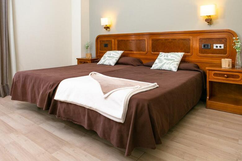 Hotel Sn� Condes Del Pallars