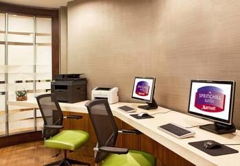 Hotel Springhill Suites Boston Peabody
