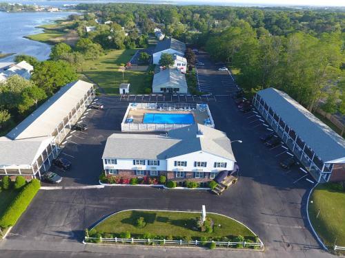 Hotel The Tidewater Inn