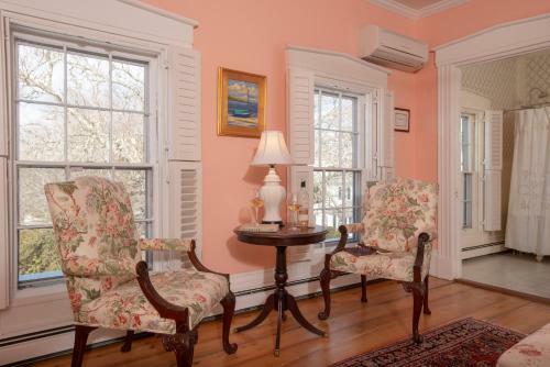 Bed & Breakfast Liberty Hill Inn