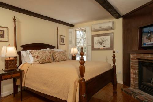 Bed & Breakfast Liberty Hill Inn