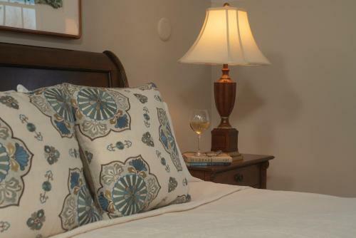 Bed & Breakfast Liberty Hill Inn