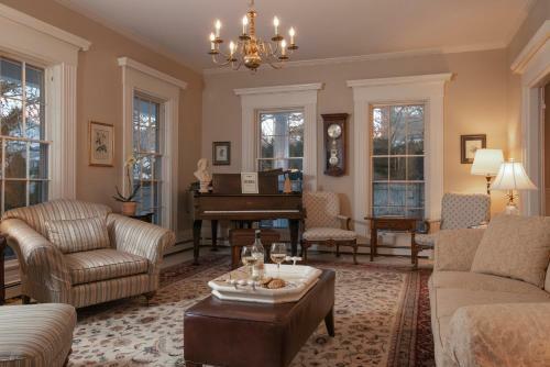 Bed & Breakfast Liberty Hill Inn