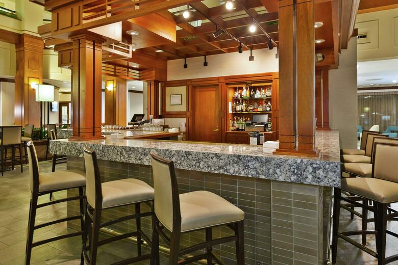 Hotel Hilton Suites Auburn Hills