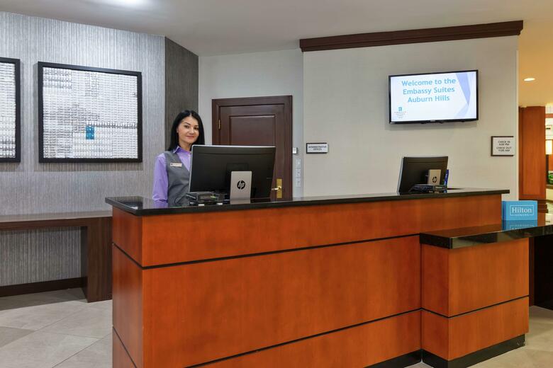 Hotel Hilton Suites Auburn Hills