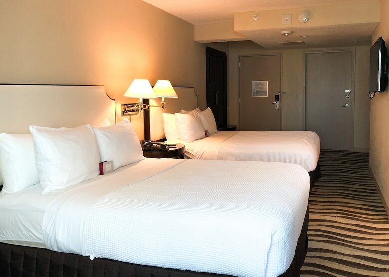 Hotel Crowne Plaza Detroit Downtown Riverfront