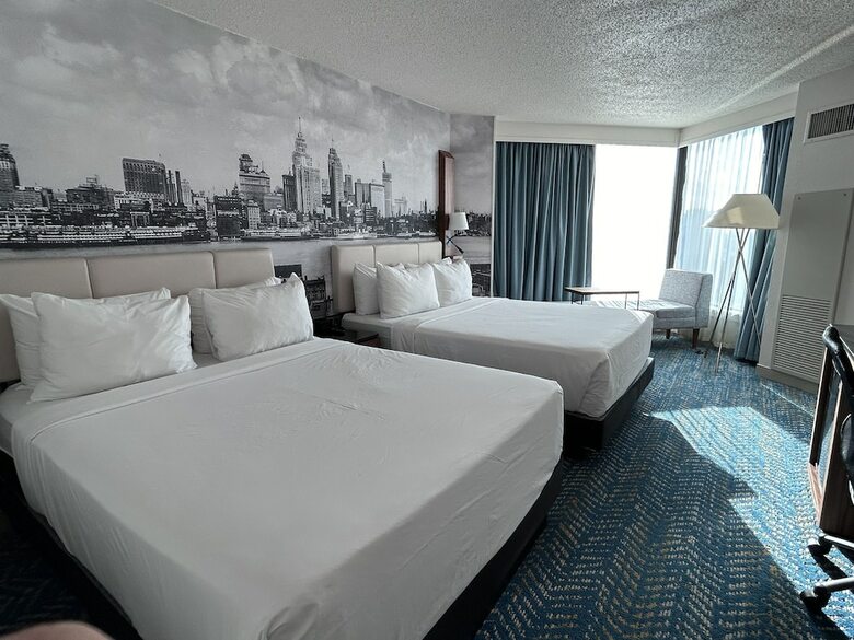 Hotel Crowne Plaza Detroit Downtown Riverfront
