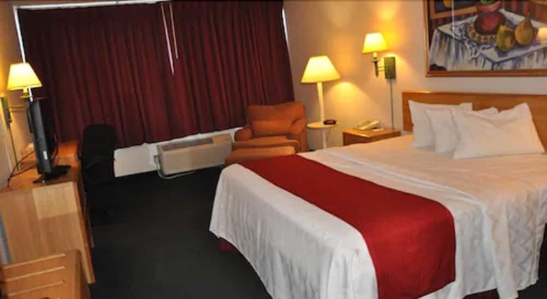 Hotel Airport Inn Flint