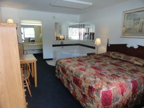 Hotel Grand Rapids Inn