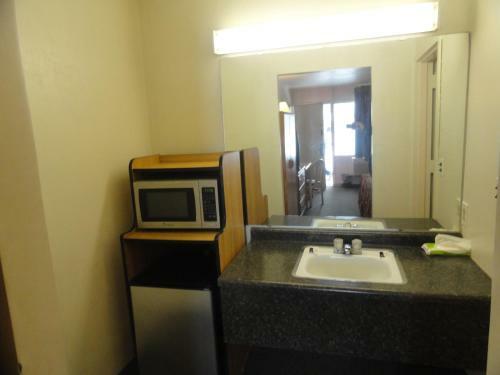 Hotel Grand Rapids Inn