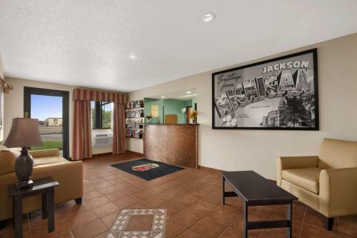 Motel Super 8 By Wyndham Jackson Mi