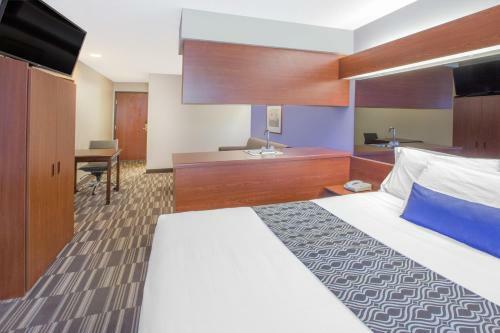 Hotel Microtel Inn And Suites Manistee