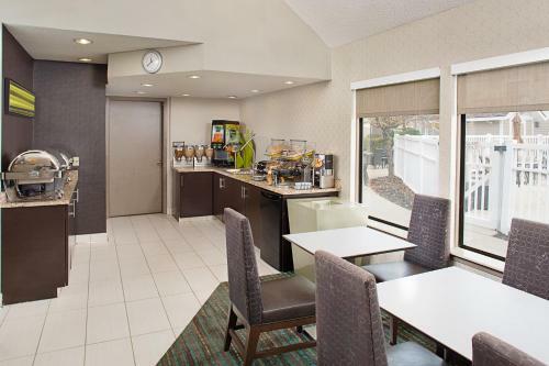 Hotel Residence Inn Detroit Troy/madison Heights
