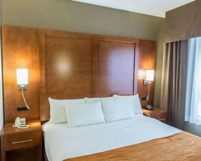 Hotel Comfort Suites Marquette