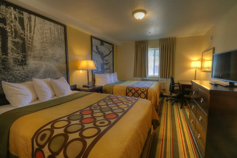 Hotel Super 8 Mt. Pleasant