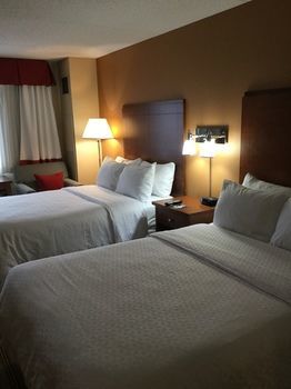 Hotel Four Points By Sheraton Detroit Metro Airport