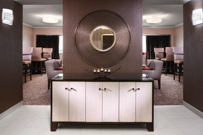 Hotel Sheraton Detroit Metro Airport