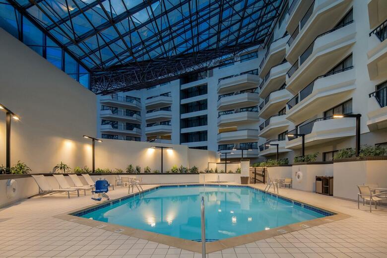 Hotel Sheraton Detroit Metro Airport