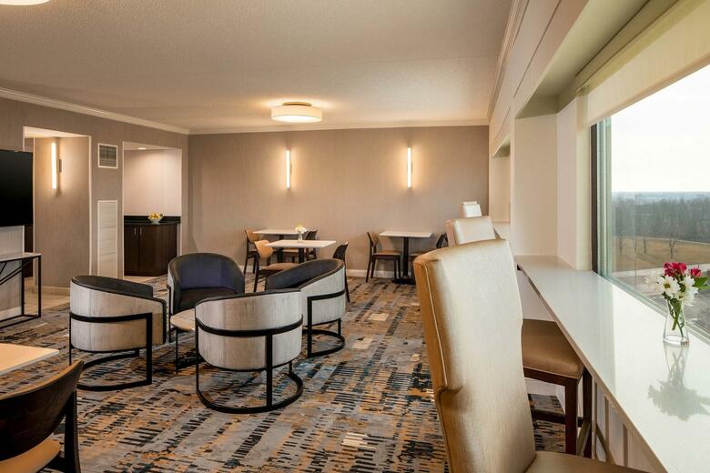 Hotel Sheraton Detroit Metro Airport