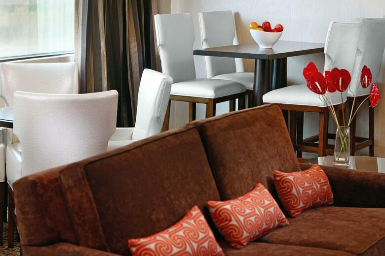 Hotel Sheraton Detroit Metro Airport