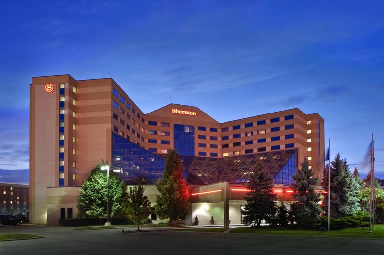 Hotel Sheraton Detroit Metro Airport