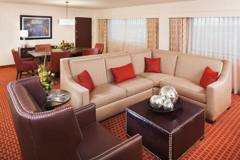 Hotel Sheraton Detroit Metro Airport