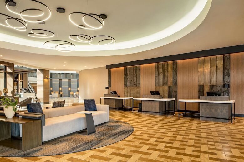 Hotel Sheraton Detroit Metro Airport
