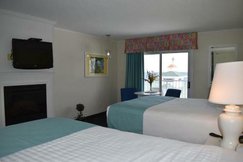 Hotel Breakers Resort - Lakeside