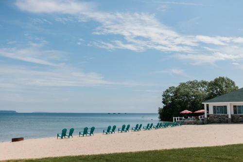 Hotel Breakers Resort - Lakeside