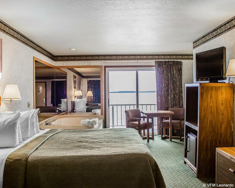 Hotel Quality Inn Lakefront