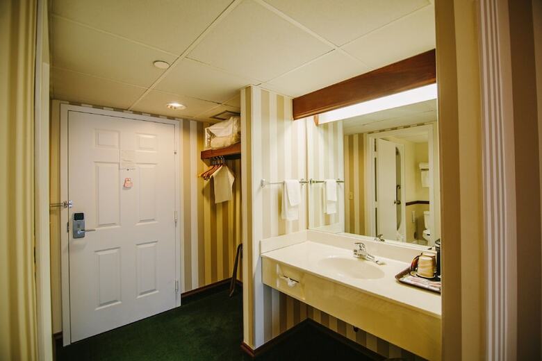 Hotel Bayshore Resort