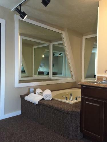 Hotel The Beach Haus - Traverse City