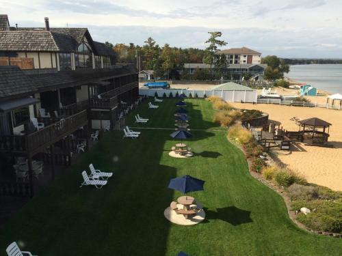 Hotel The Beach Haus - Traverse City