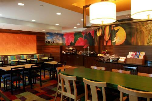 Hotel Fairfield Inn & Suites Traverse City