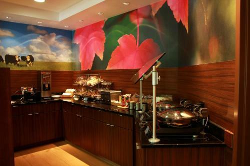 Hotel Fairfield Inn & Suites Traverse City