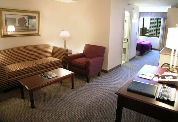 Hotel Doubletree Suites By Hilton Minneapolis