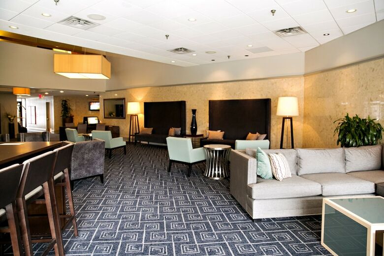 Hotel Doubletree By Hilton Minneapolis Park Place