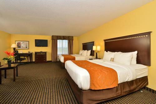 Hotel Comfort Suites Rochester