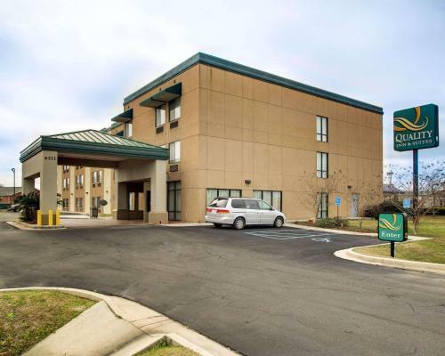 Hotel Quality Inn & Suites Hattiesburg