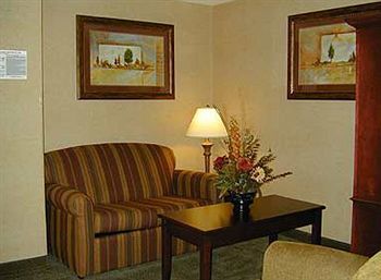 Grand Plaza Hotel Branson
