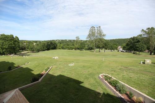 Hotel Pointe Royale Golf Resort