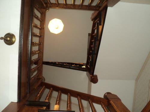 Posada Harbor Haus Inn & Suites