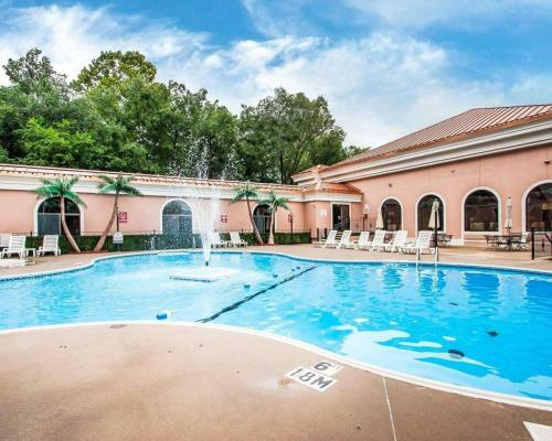 Clarion Hotel Branson