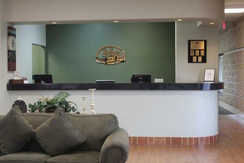 Hotel French Quarter Resort