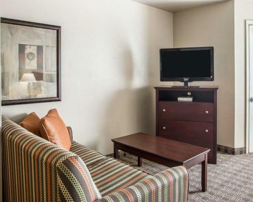 Hotel Mainstay Suites Saint Robert